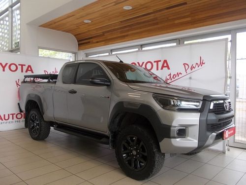 2021 TOYOTA HILUX 2.8 GD-6 RB LEGEND A/T P/U E/CAB