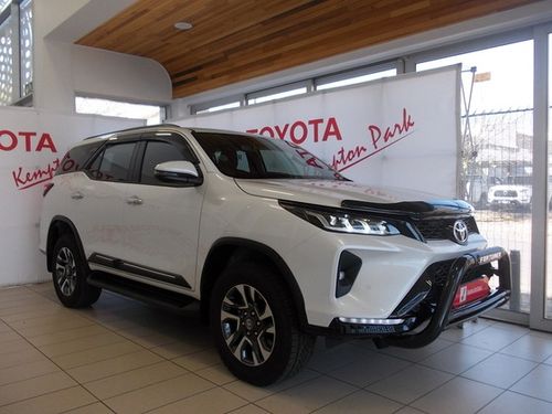 2024 TOYOTA FORTUNER 2.8 GD-6 AT (MHEV)