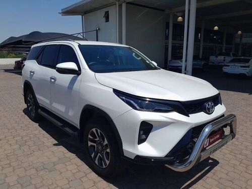 2023 TOYOTA FORTUNER 2.4GD-6 4X4 A/T