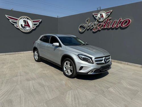 2017 MERCEDES-BENZ GLA Gla200 amg line auto