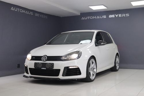 2012 Volkswagen Golf R Auto