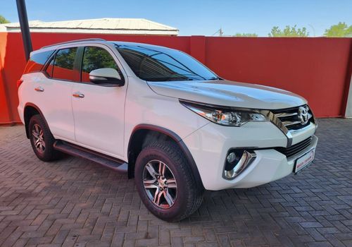 2017 TOYOTA FORTUNER 2.4GD-6 R/B A/T