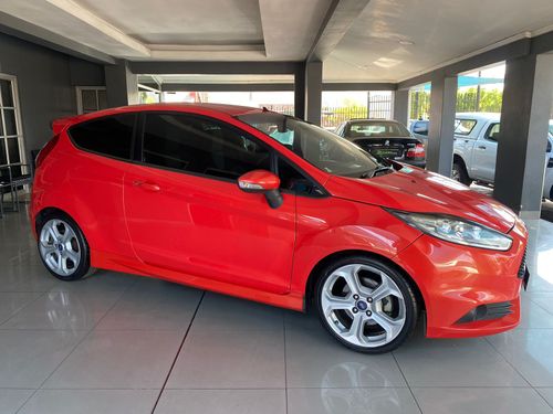 2013 Ford Fiesta ST 1.6 EcoBoost