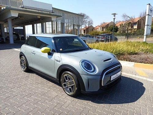 2023 MINI Hatch Cooper SE Hatch 3-door