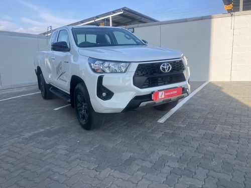 2024 Toyota Hilux 2.8 GD6 4X4 GR-S AT [Demo]