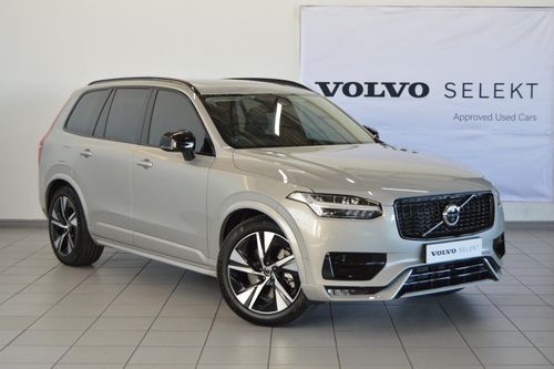 2024 Volvo XC90 B5 AWD Plus Dark