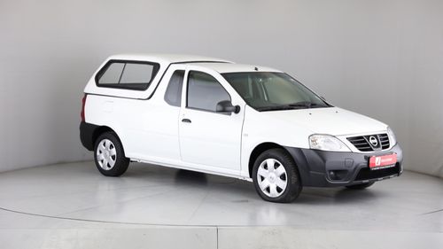 2019 NISSAN NP200 1.6 SAFETY PACK