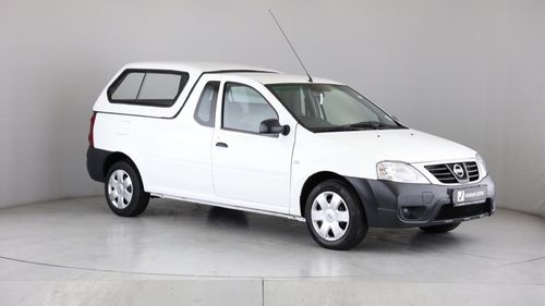 2019 NISSAN NP200 1.6 SAFETY PACK