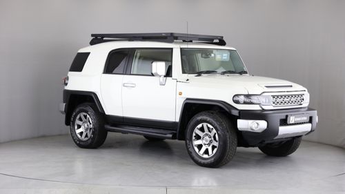 2019 TOYOTA FJ 4.0 V6 CRUISER