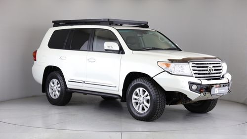 2014 TOYOTA LANDCRUISER 200 V8 4.5D VX