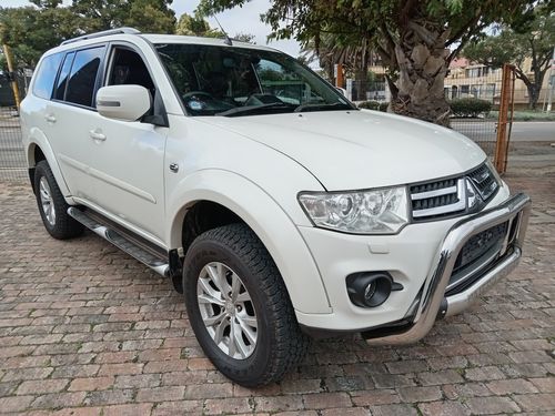 2015 MITSUBISHI PAJERO SPORT 2.5D A/T