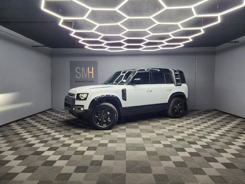 2021 Land Rover Defender 110 D300 X-Dynamic HSE