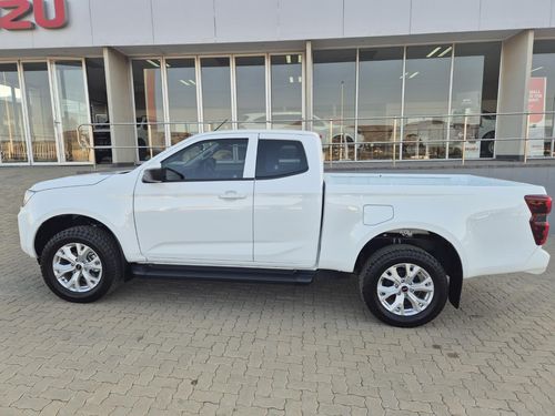 2024 Isuzu D-Max 1.9TD Extended Cab LS Auto