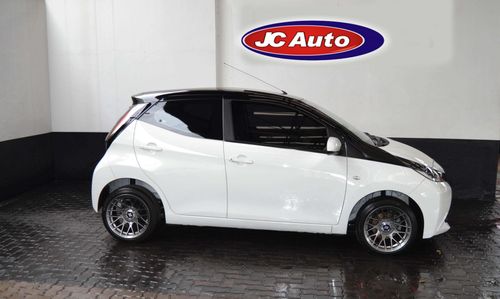 2016 TOYOTA AYGO 1.0