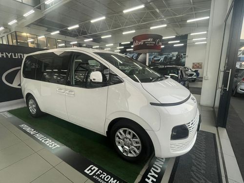 2023 Hyundai Staria 2.2D Executive 9-seater