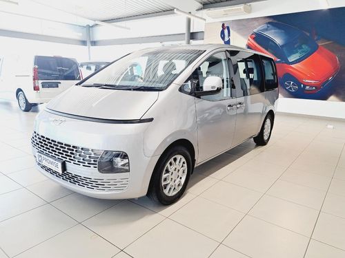 2022 Hyundai Staria 2.2D Executive 9-seater