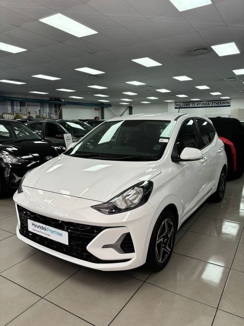 2024 HYUNDAI GRAND i10 1.0 FLUID/EXECUTIVE