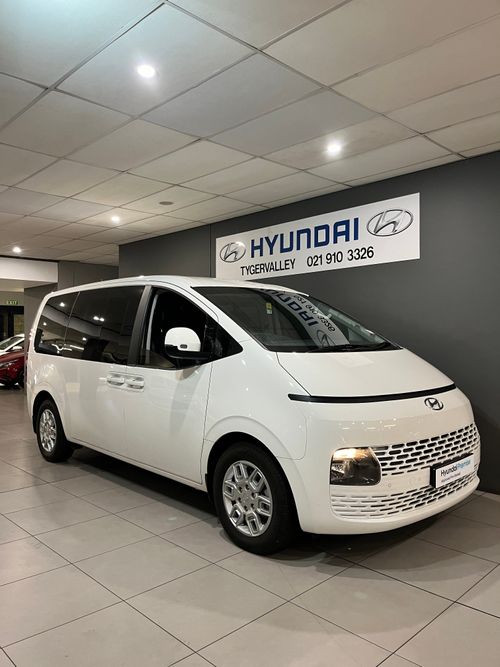 2023 HYUNDAI STARIA 2.2D MULTICAB A/T (5 SEAT)