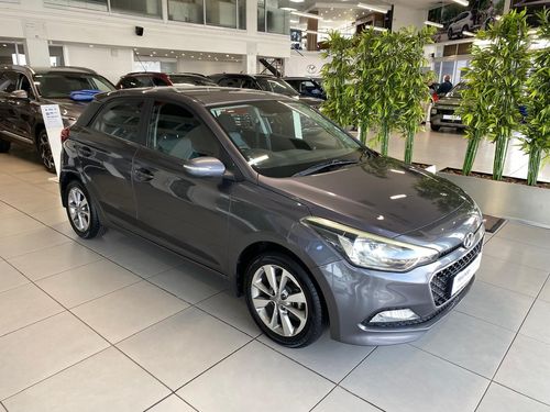 2015 HYUNDAI i20 1.4 FLUID A/T