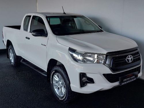 2019 Toyota Hilux 2.4 GD-6 Raised Body SRX Auto Extended Cab