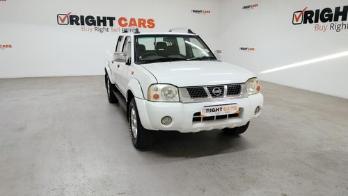 2011 Nissan NP300 Hardbody 2.4 Double Cab 4×4