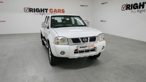 2018 Nissan NP300 Hardbody 2.4 Double Cab 4×4