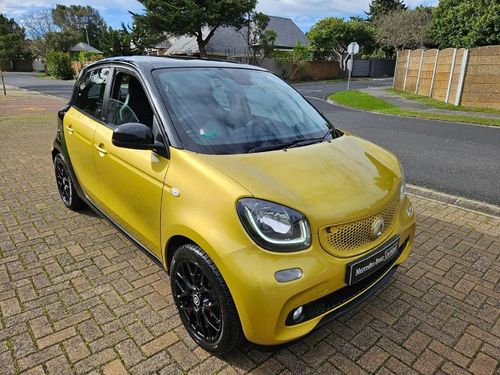 2017 Smart ForFour Prime Auto