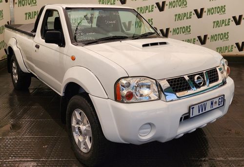 2016 NISSAN HARDBODY NP300 2.5TDI HI-RIDER P