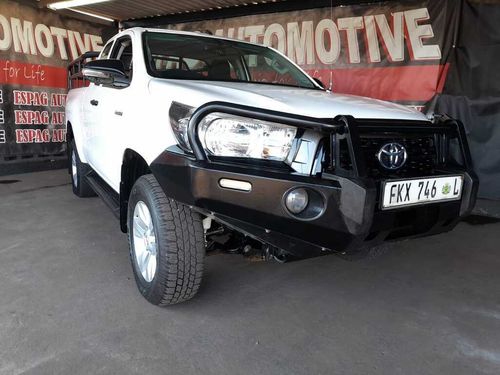 2020 TOYOTA HILUX 2.4 GD-6 RB SRX P/U E/CAB