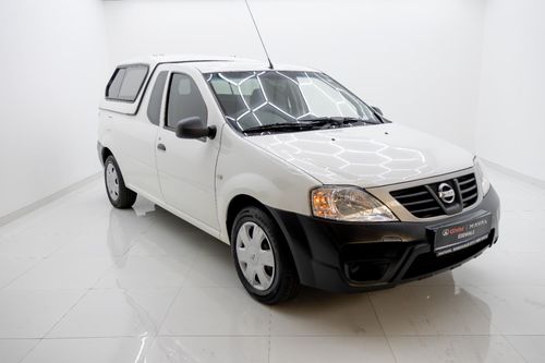 2019 Nissan NP200 1.6i (Aircon) Safety Pack