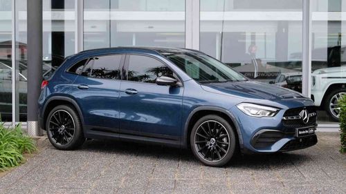 2021 MERCEDES-BENZ GLA 200 A/T