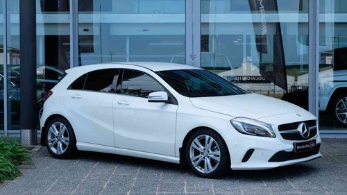 2016 MERCEDES-BENZ A-CLASS A 220d URBAN A/T