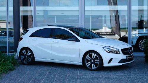 2017 MERCEDES-BENZ A-CLASS A 220d URBAN A/T