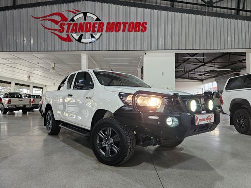 2023 TOYOTA HILUX 2.4 GD6 XTRA CAB RAIDER