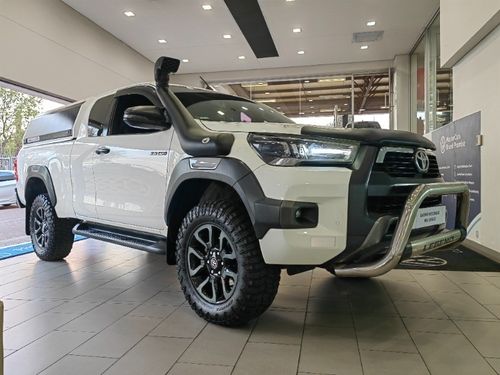 2021 TOYOTA HILUX 2.8 GD-6 4X4 LEGEND 6AT XC