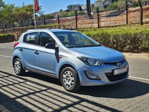 2014 HYUNDAI i20 1.4 FLUID