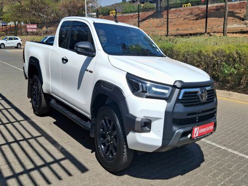 2023 TOYOTA HILUX 2.8 GD-6 RB LEGEND A/T P...