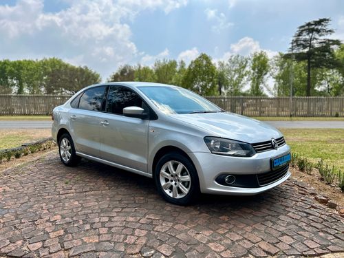 2012 VOLKSWAGEN Polo Sedan 1.4 Comfortline