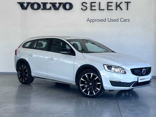 2017 VOLVO V60 CROSS COUNTRY V60 CC D4 INSCRIPTION GEARTRONIC AWD