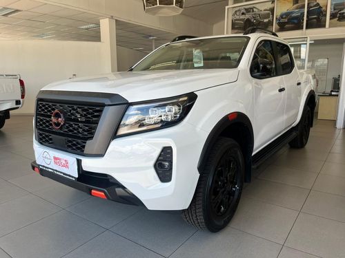 2024 NISSAN NAVARA 2.5DDTi PRO-2X A/T D/C P/U