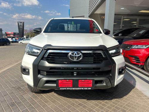 2021 TOYOTA HILUX 2.8 GD-6 RB LEGEND A/T P/U E/CAB