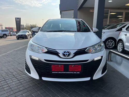 2019 TOYOTA YARIS 1.5 XS CVT 5Dr