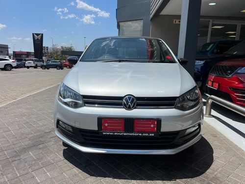 2022 VOLKSWAGEN POLO VIVO 1.4 COMFORTLINE (5DR)