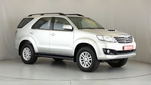 2013 TOYOTA FORTUNER 2.5D-4D RB