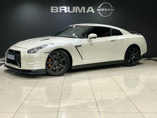 2012 Nissan GT-R Black Edition