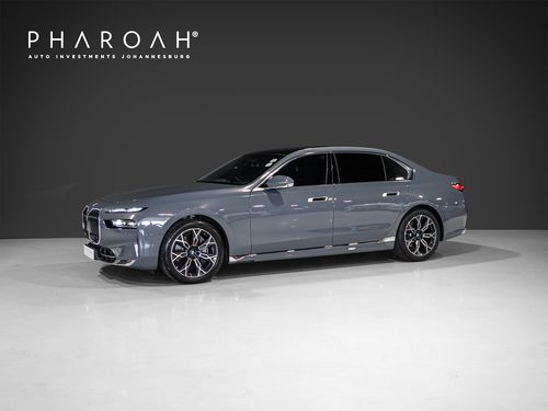 2023 BMW 740i (G70) A/T