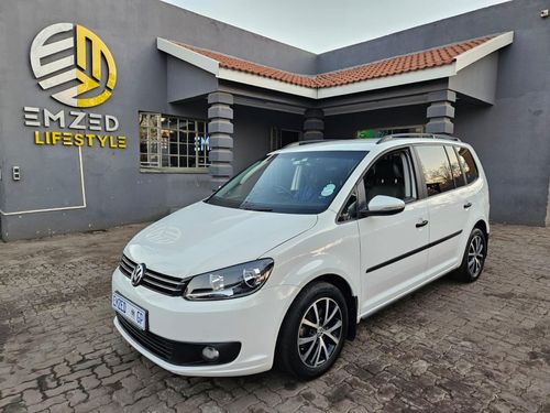 2013 VOLKSWAGEN TOURAN 2.0 TDI TRENDLINE DSG