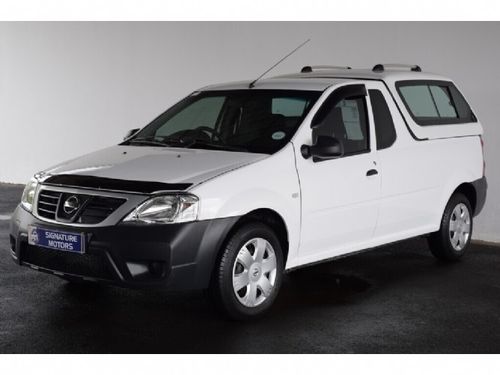 2023 Nissan NP200 1.6 8V Base + AC Safety