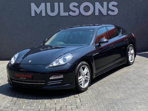 2013 Porsche Panamera 3.0D V6 platinum edition