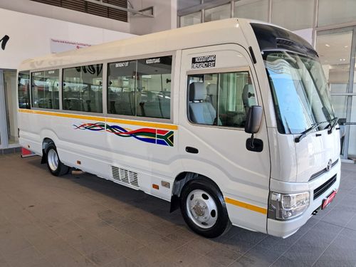 2023 TOYOTA COASTER 4.0D 23 SEATER B/S